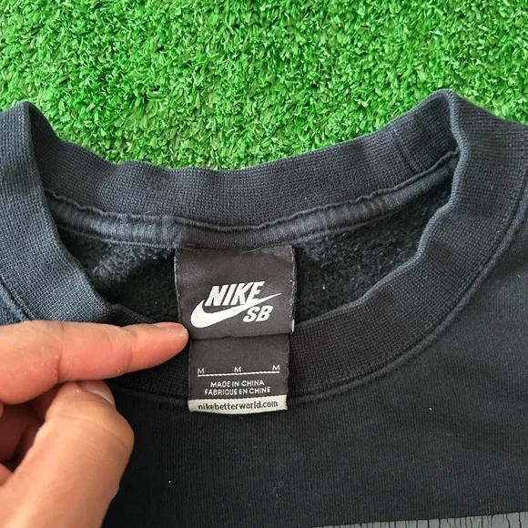 Nike SB Sierra Bravo Pullover Sweater - Picture 4 of 9